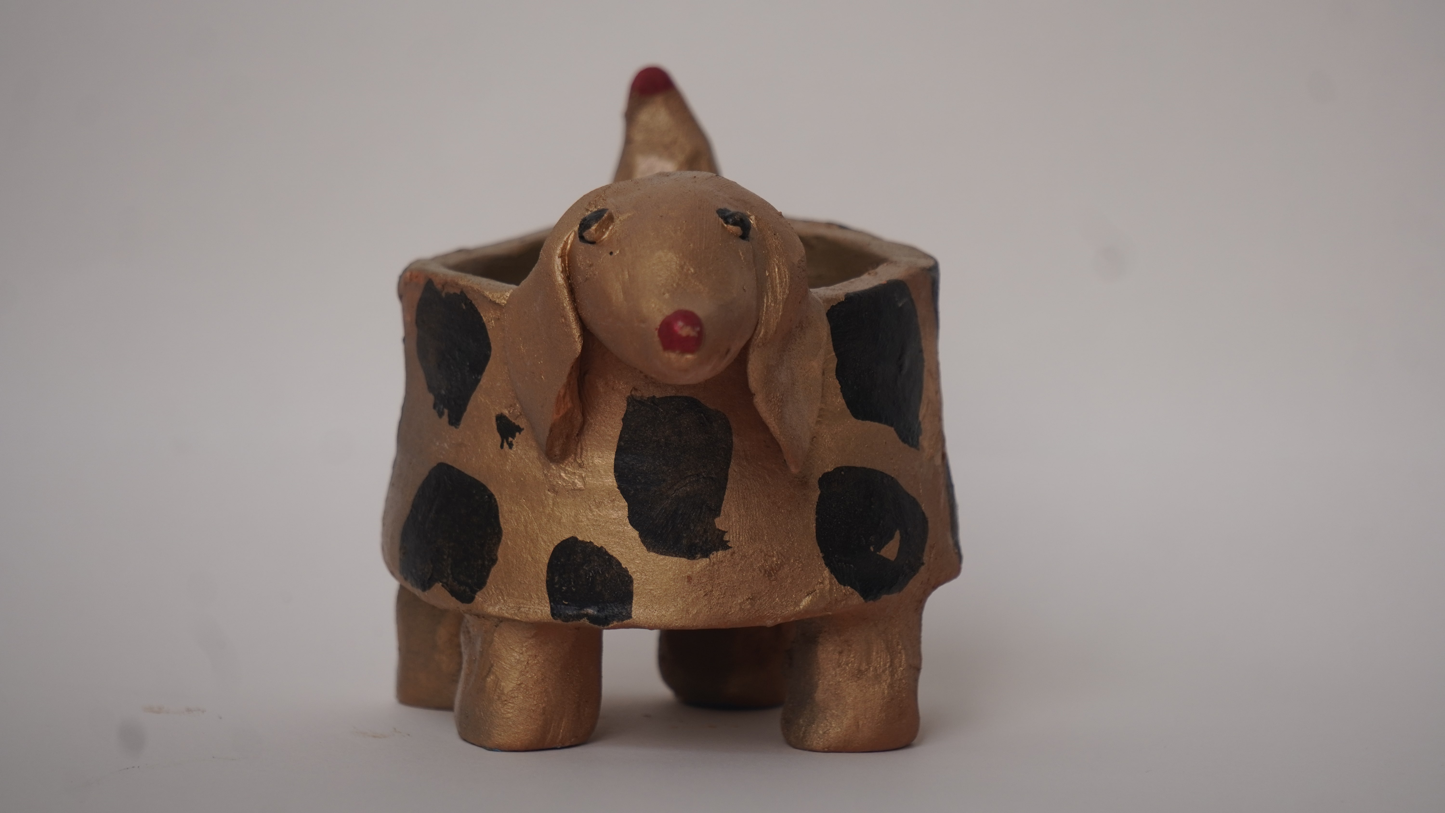 Puppy Planter (Golden)