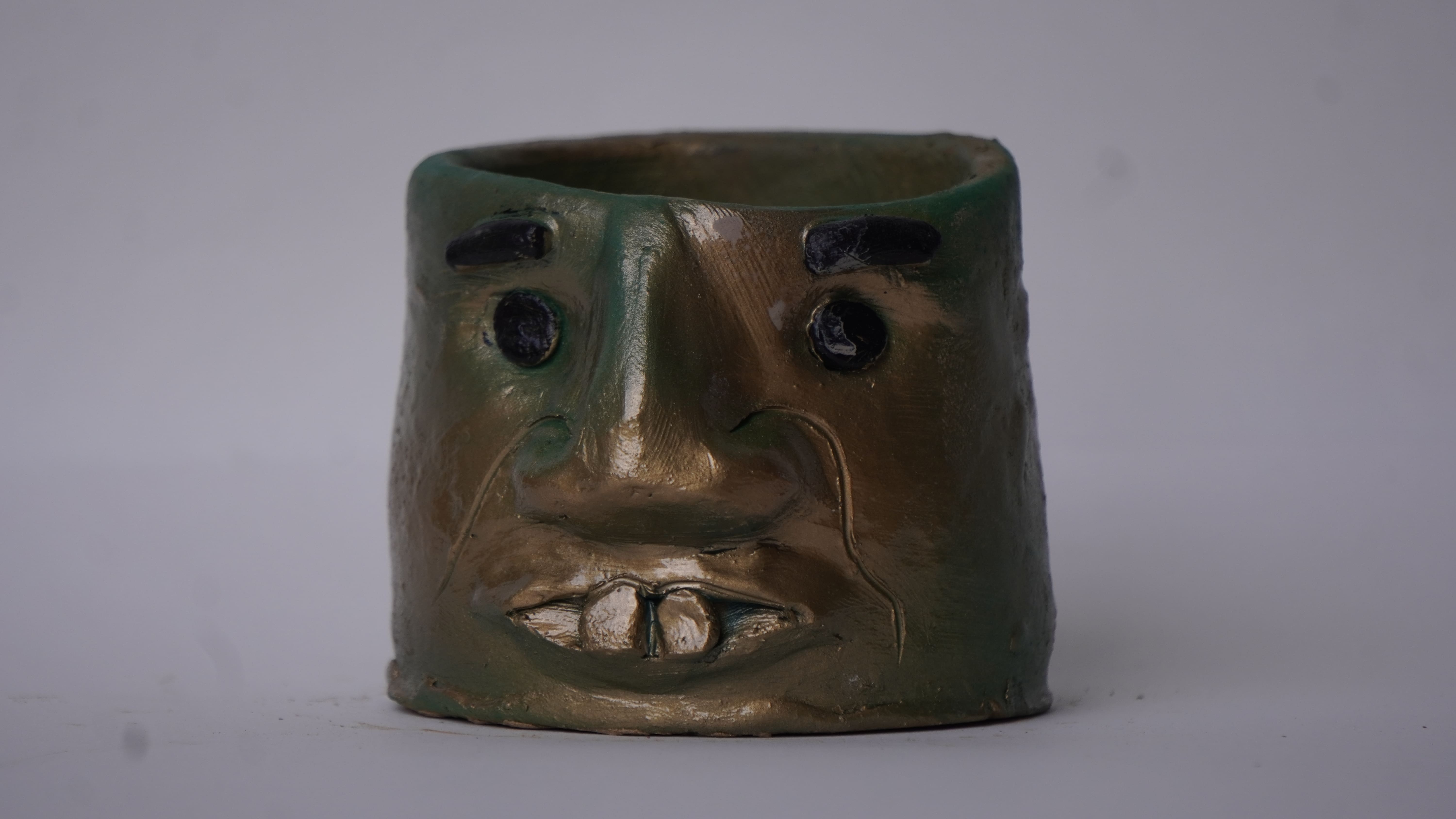 Teeth Planter (Green, Golden)