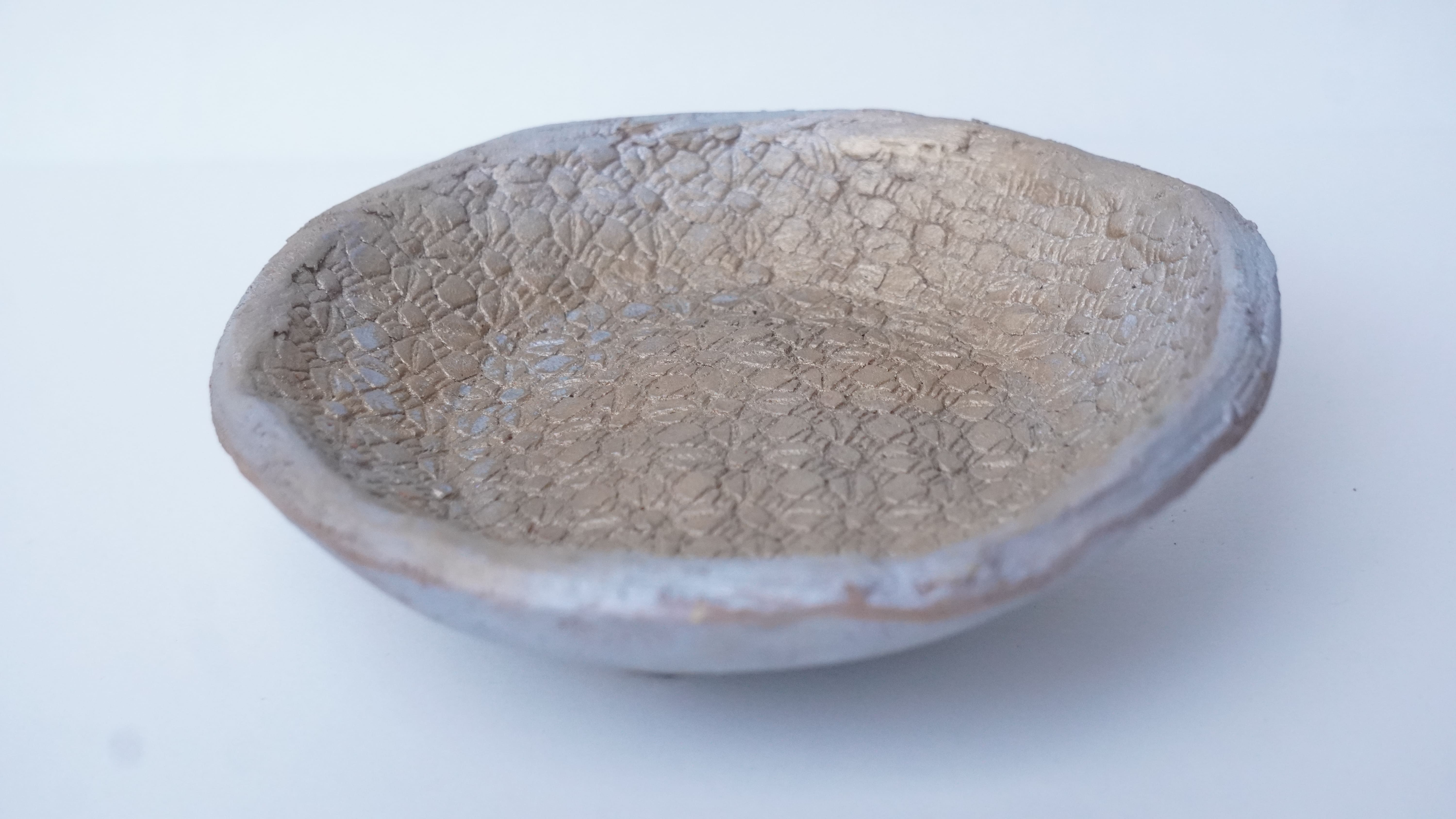 Small Textile Bowl(Golden, Silver,Red)