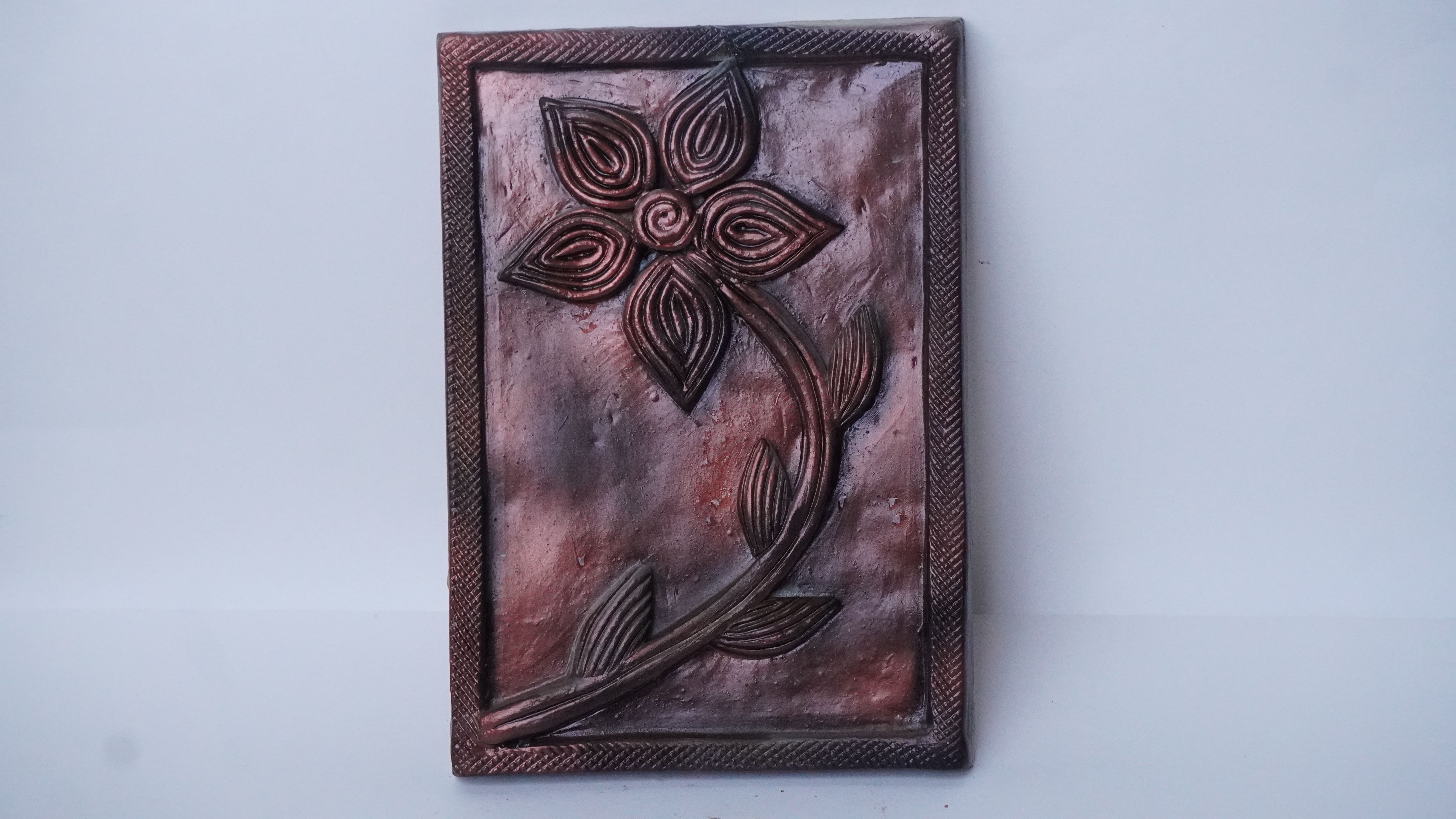 Hanging Flower (Brown)