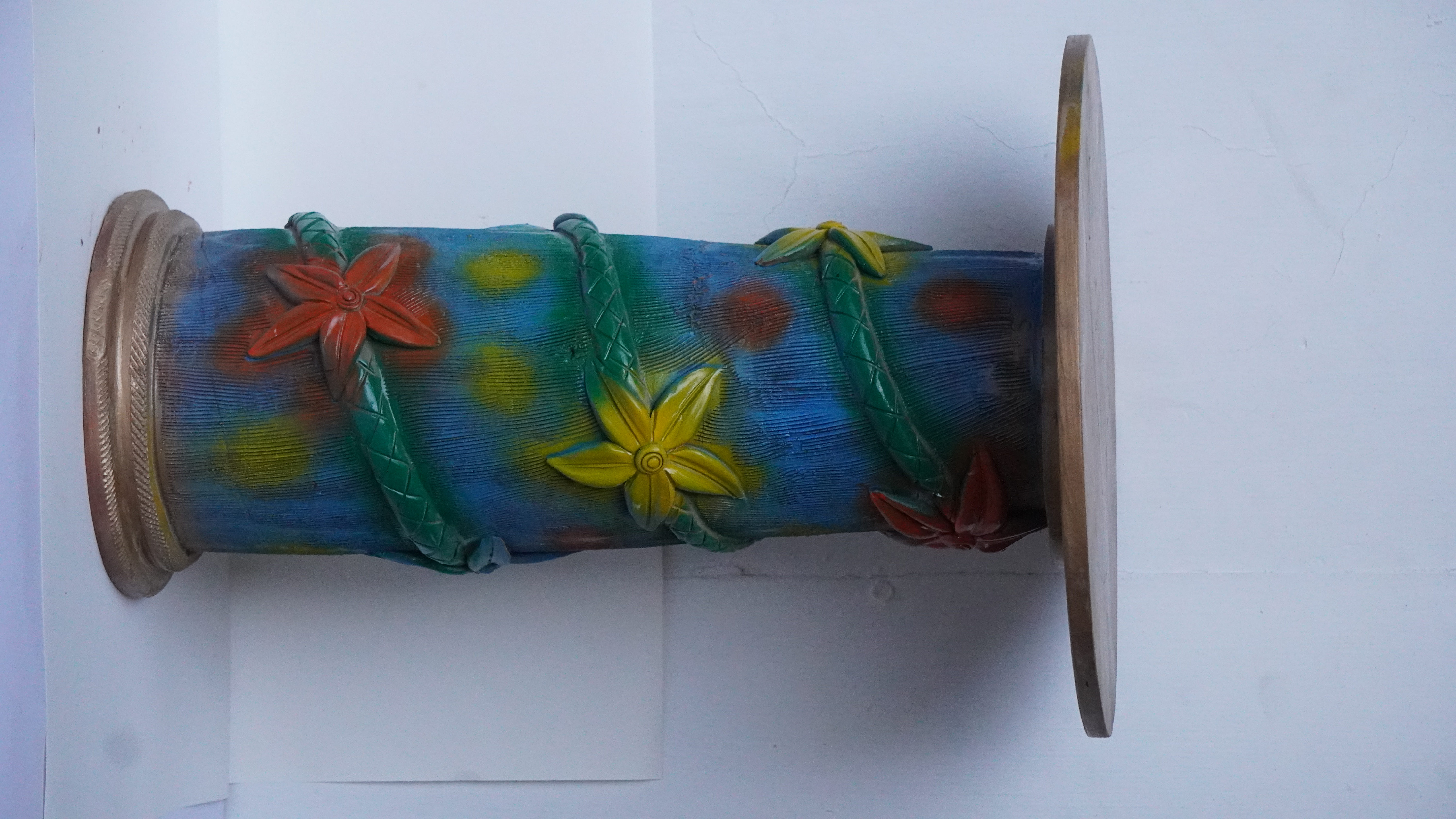 Table Stand (Multicolour)