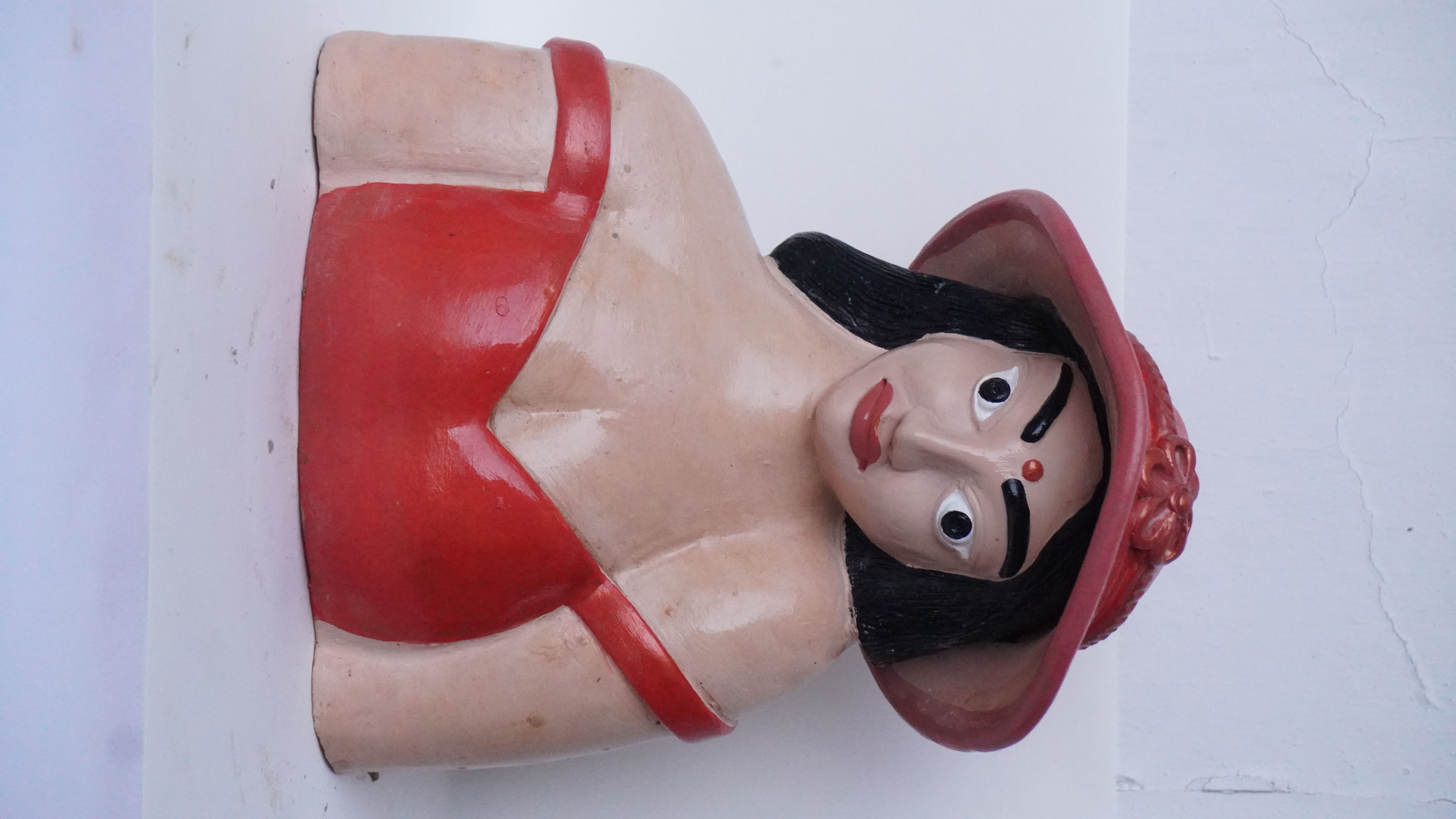 Girl Sclupture