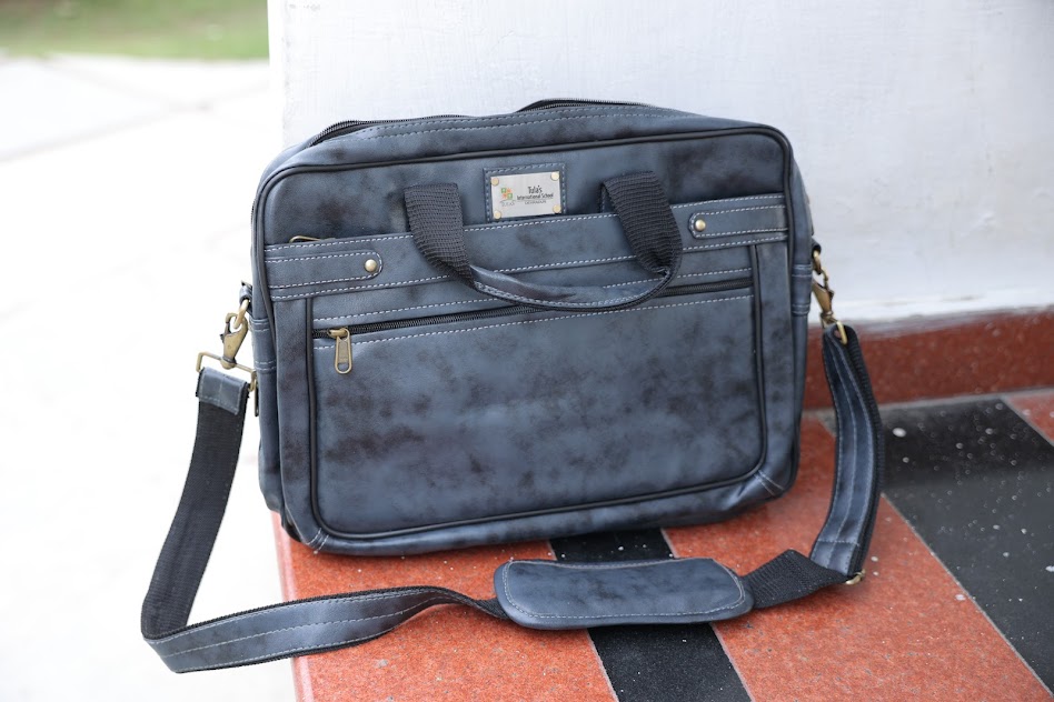  Laptop Bag